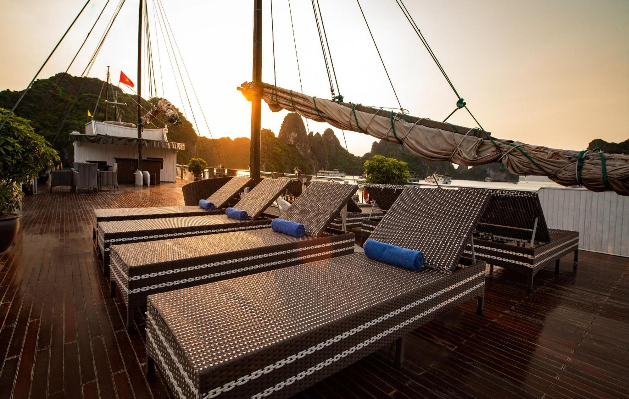 Garden Bay Classic Cruise Χα Λονγκ Εξωτερικό φωτογραφία