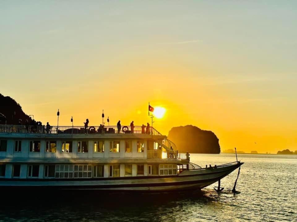 Garden Bay Classic Cruise Χα Λονγκ Εξωτερικό φωτογραφία